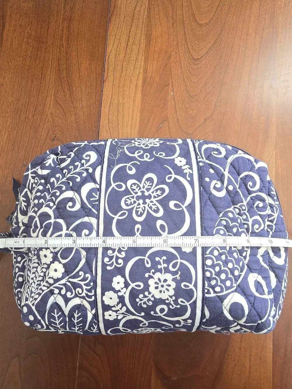 Vera Bradley Navy and White Quilted Floral Cosmetic Pouch, Lined, GUC